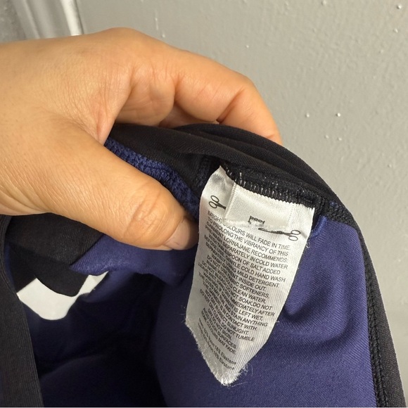 Lorna Jane Sports Bra Size M Racerback Blue Removable Pads Yoga Workout Fitness - Picture 4 of 5